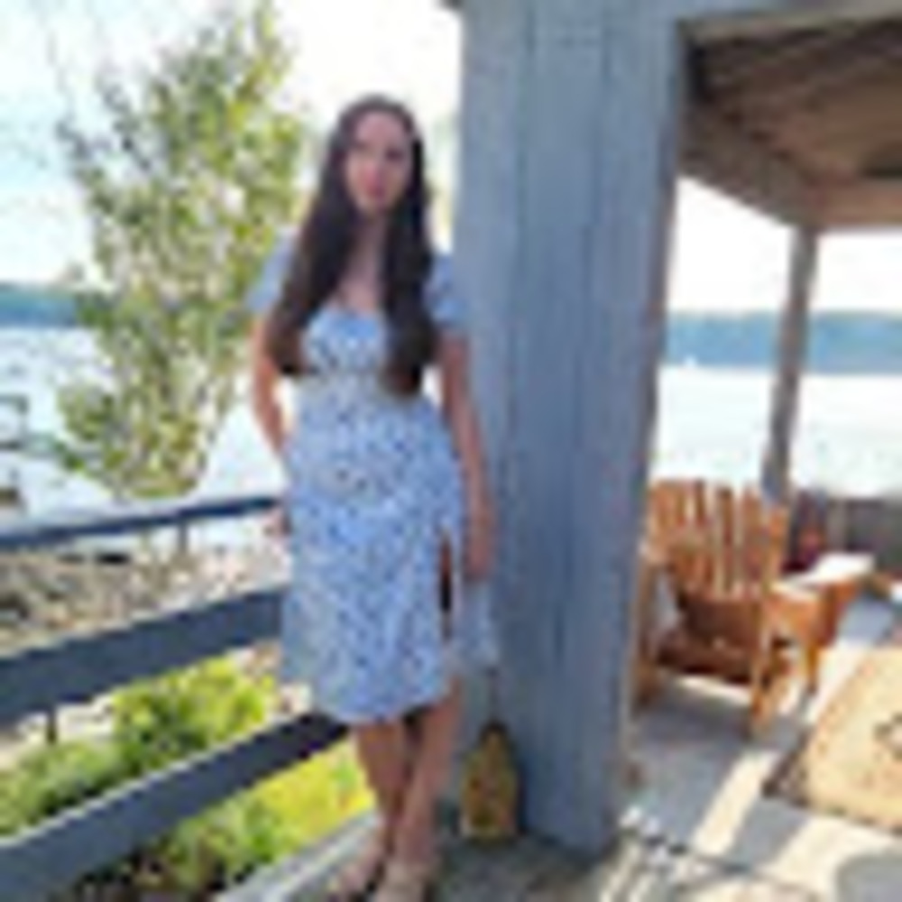 Meet your Posher, Stephanie